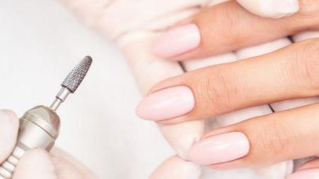 Spa em casa: o melhor catalisador de unhas de gel