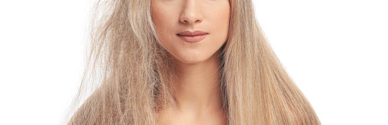 Essenciais de beleza: tudo sobre a escova alisadora